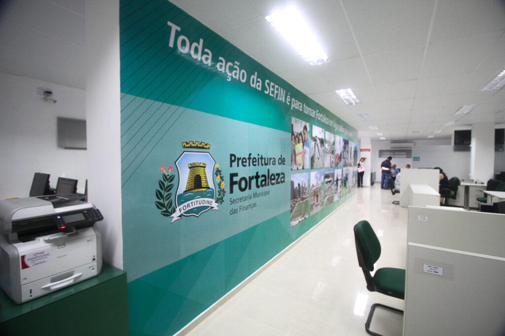 Prefeitura de Fortaleza lança edital para concurso público na Sefin