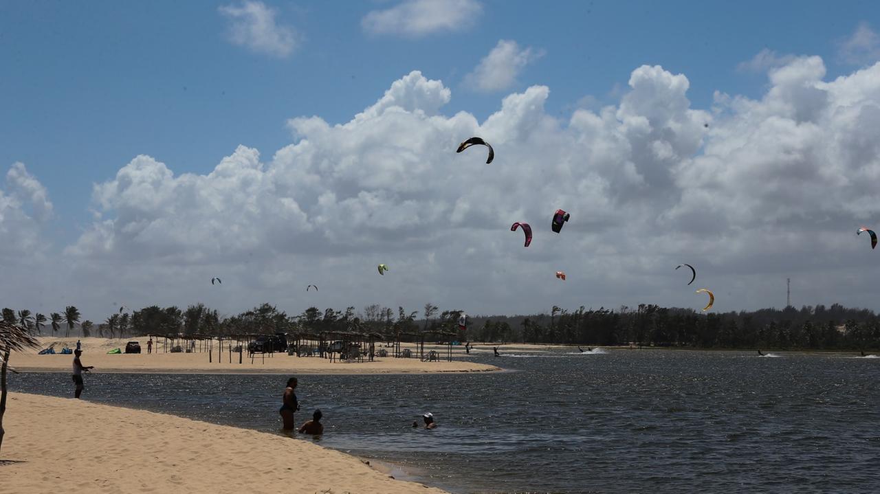 Ceará pode ganhar praia de nudismo - Portal Ceará