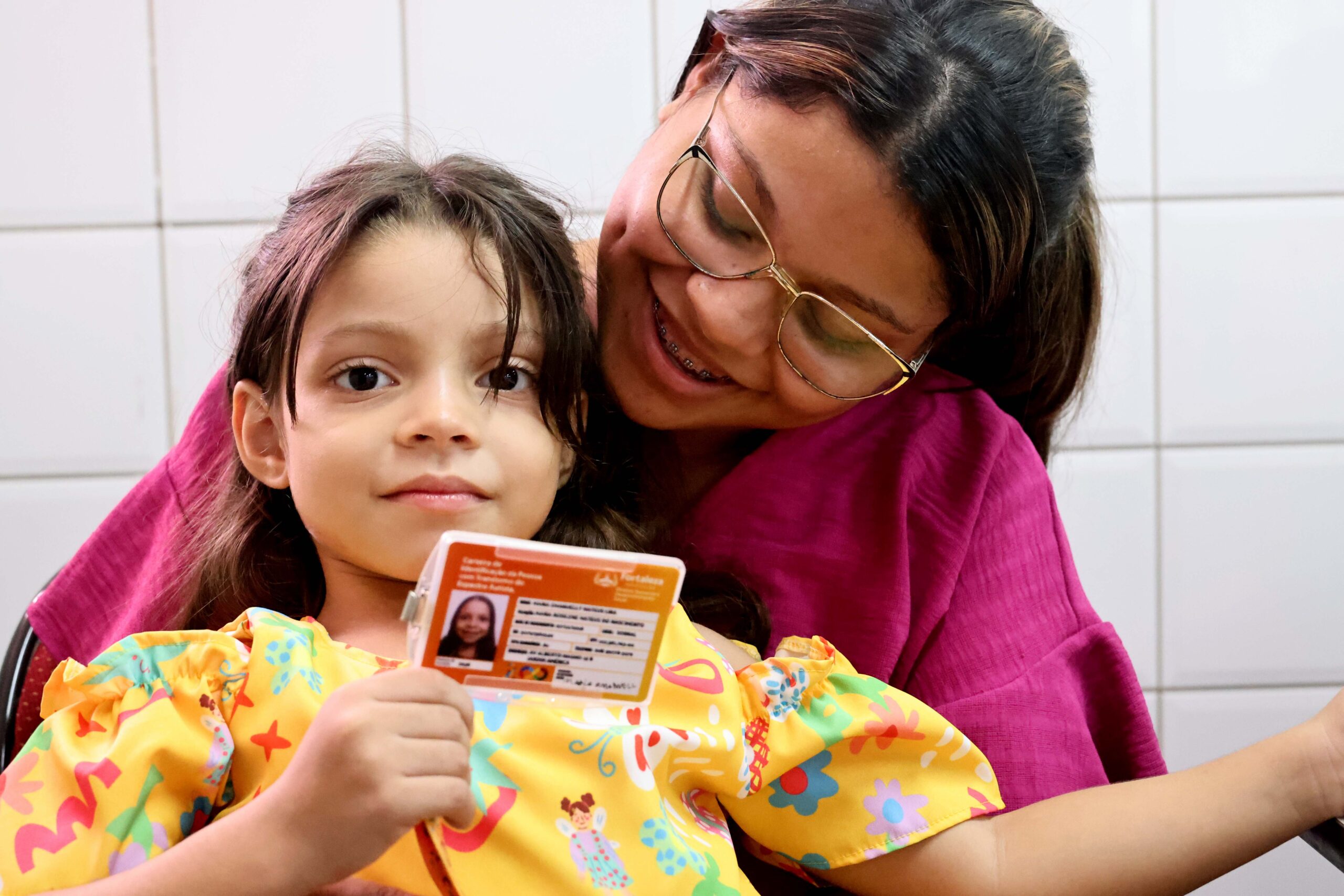 Fortaleza lança Portal para emissão da Carteira TEA