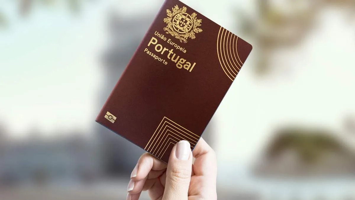 Portugal notificará até 18 mil imigrantes para deixarem o País