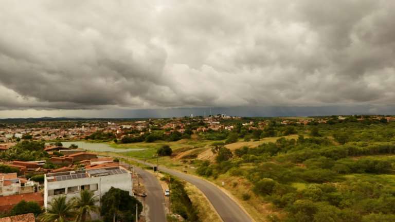 Funceme prevê chuvas isoladas no Ceará até sábado