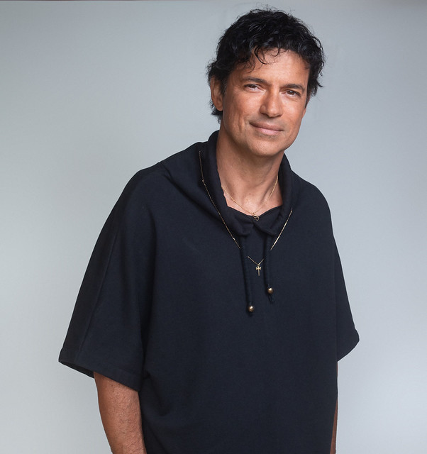 Jorge Vercillo celebra 30 anos de carreira com show no Iguatemi Hall