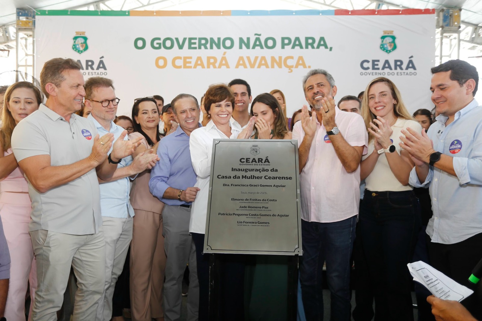 Elmano e Jade inauguram Casa da Mulher Cearense em Tauá