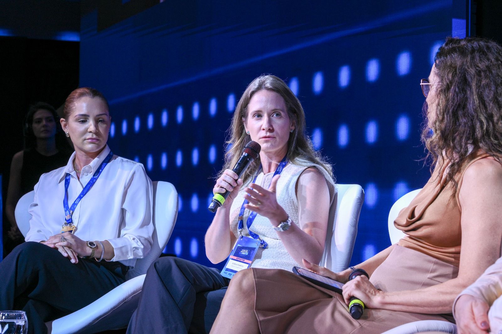 Carla Pontes destaca papel do governo no fortalecimento da indústria durante FIEC 2026