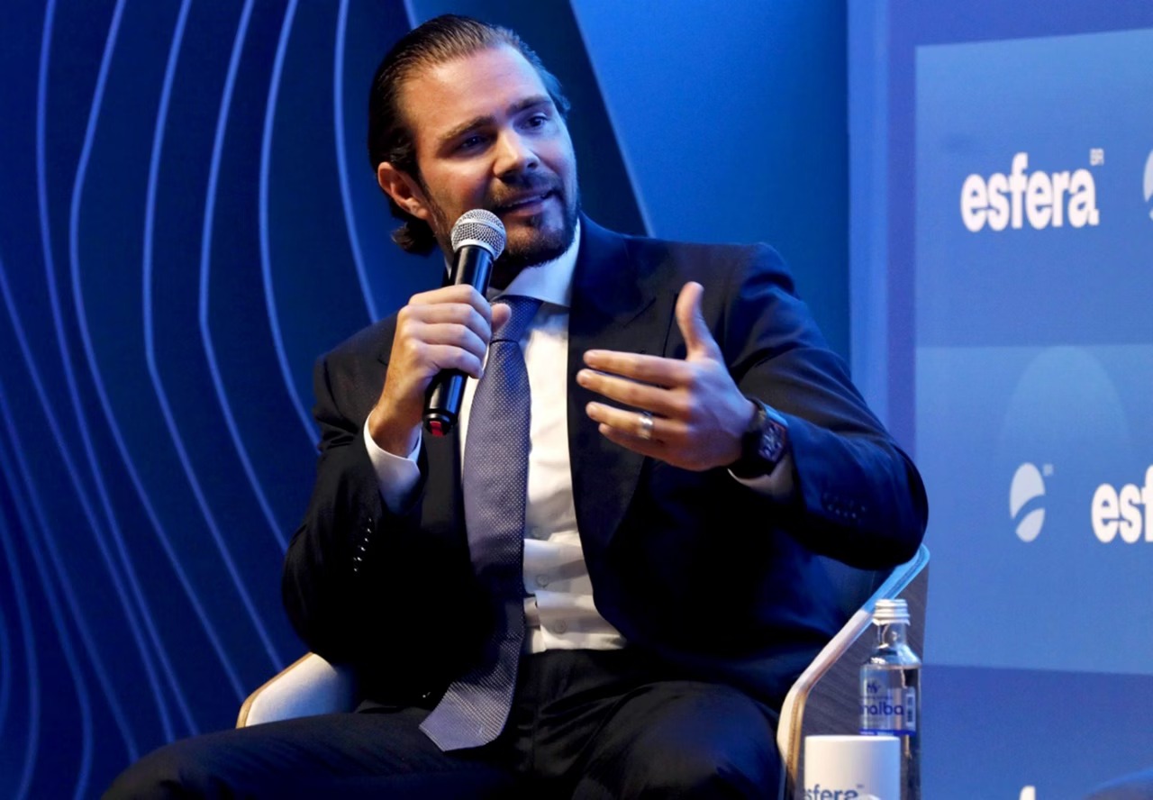 Mensagens de Vorcaro revelam ordens para‘moer’ empregada