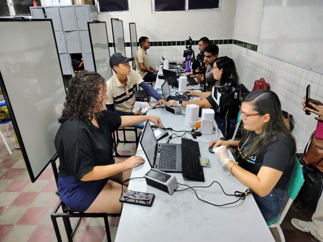 Detran-CE atende candidatos da CNH Popular em dez cidades nos dias 18 e 19