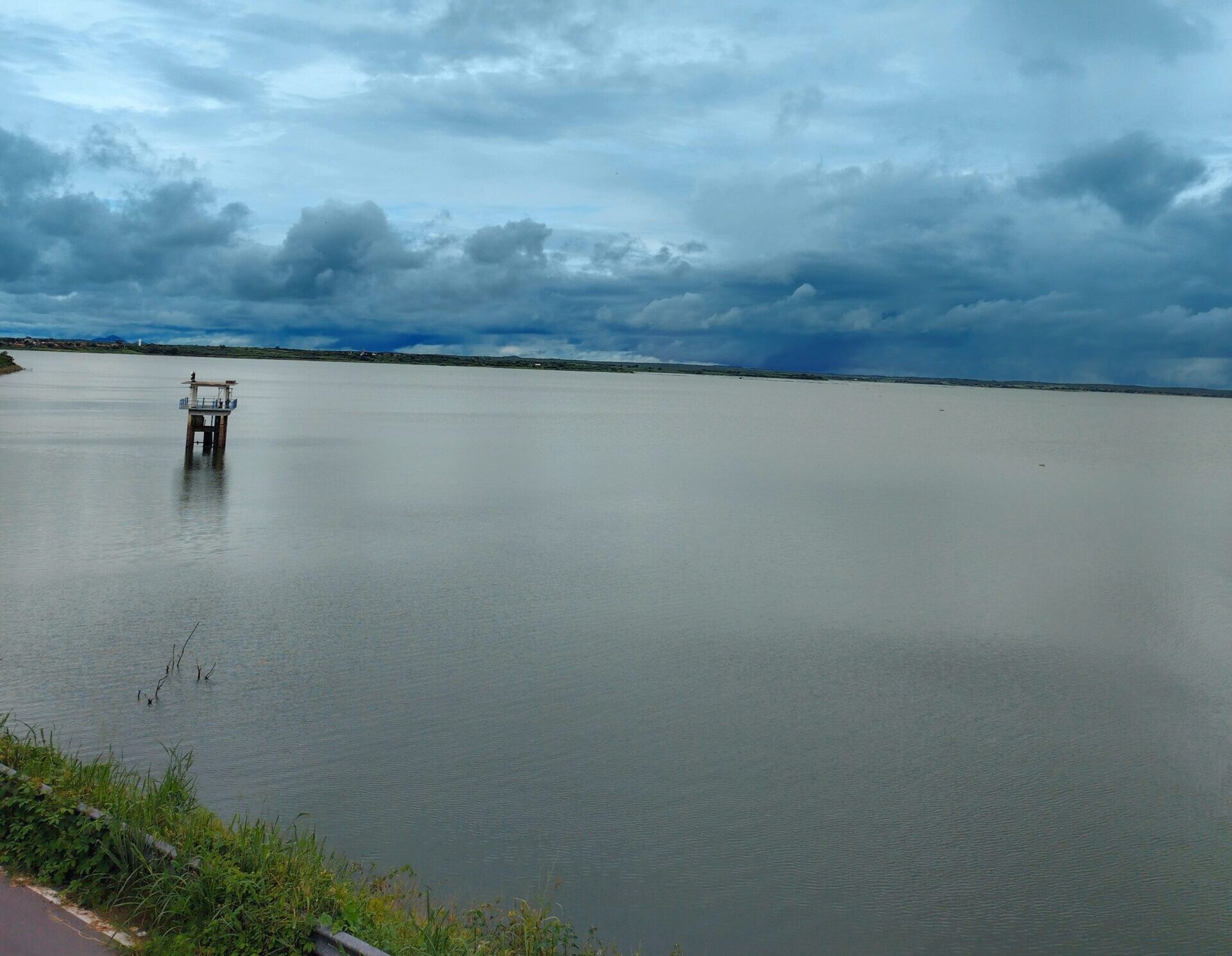 Ceará tem 128 cidades sob alerta de chuvas intensas nesta segunda
