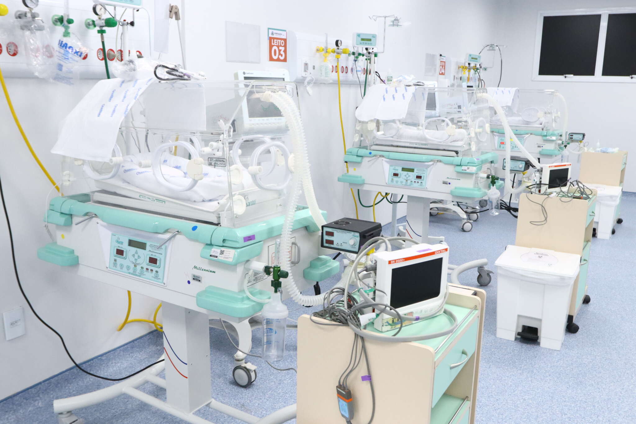 Rede neonatal do Ceará é fortalecida com entrega de 10 leitos de UTI