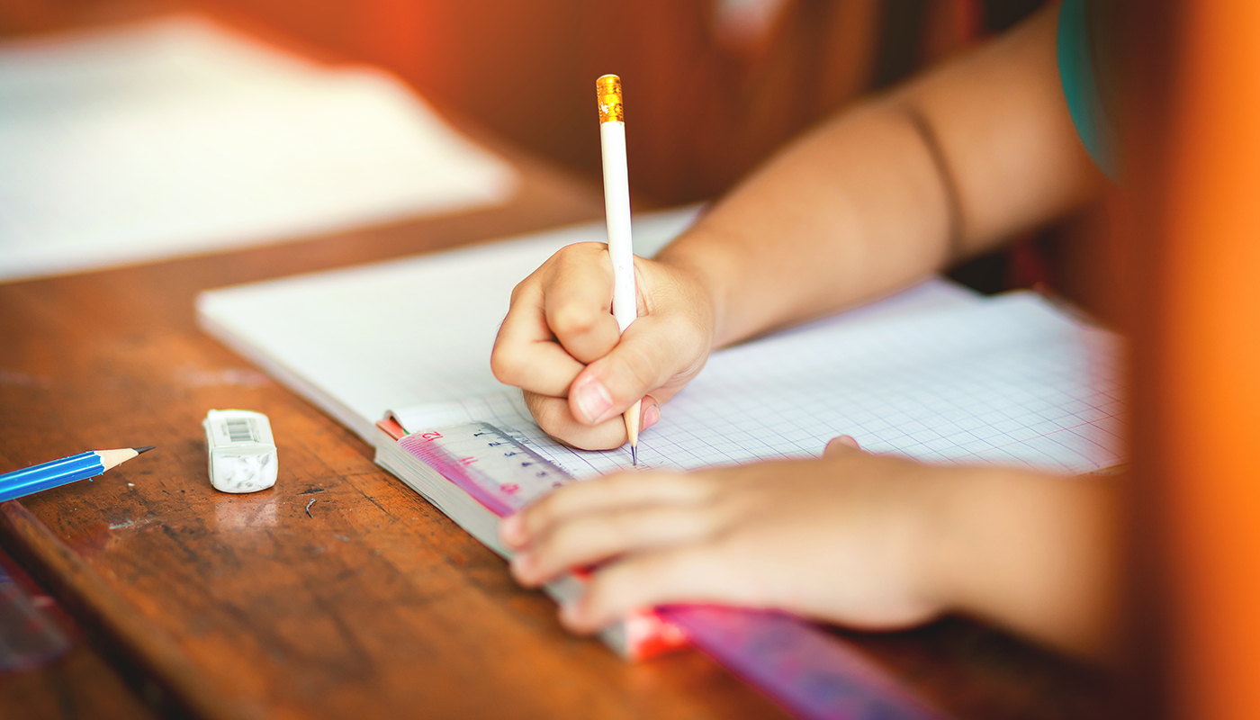 Nova Russas alcança marco de 98,81% de crianças alfabetizadas