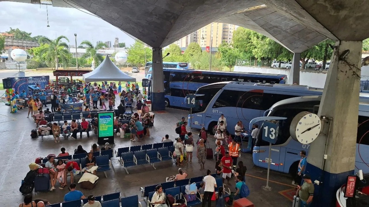 Rodoviárias de Fortaleza devem receber 30 mil passageiros no feriado
