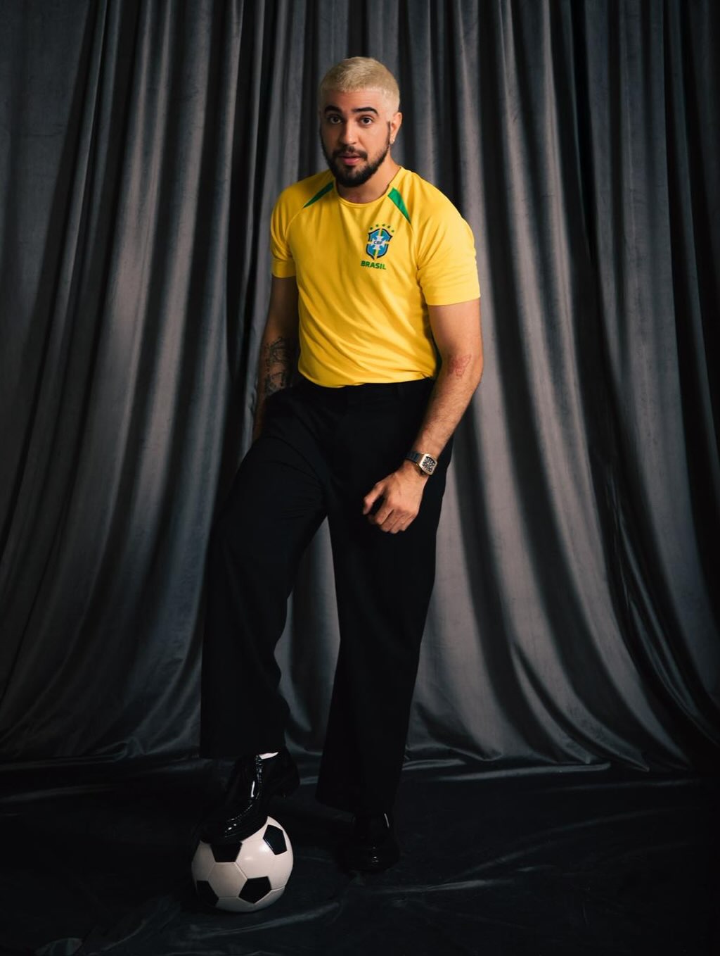 Nattan Jogando em Casa” mistura festa, música e futebol na estreia da Seleção Brasileira na Copa do Mundo 2026