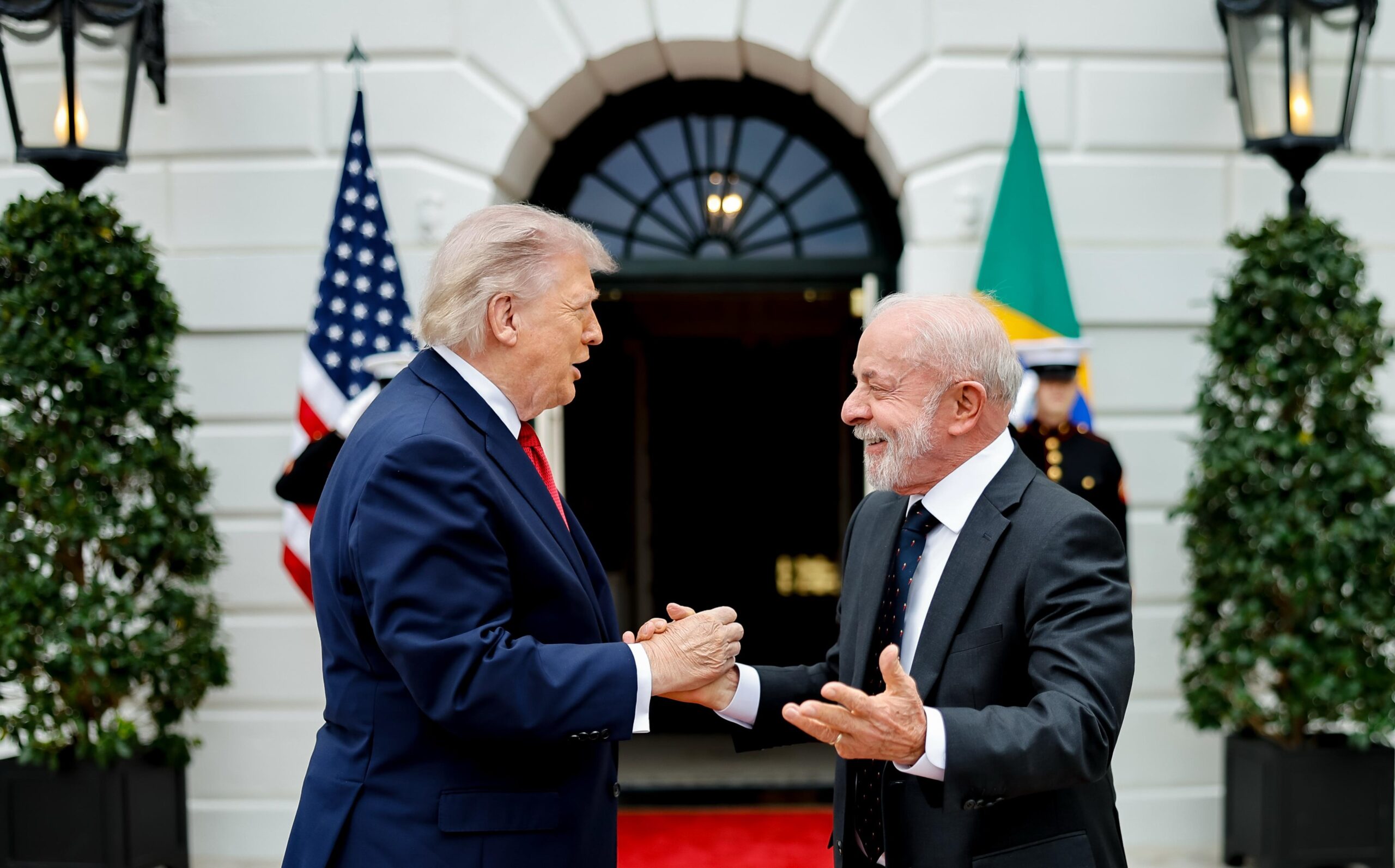 Trump elogia reunião com Lula e diz que novos encontros serão marcados