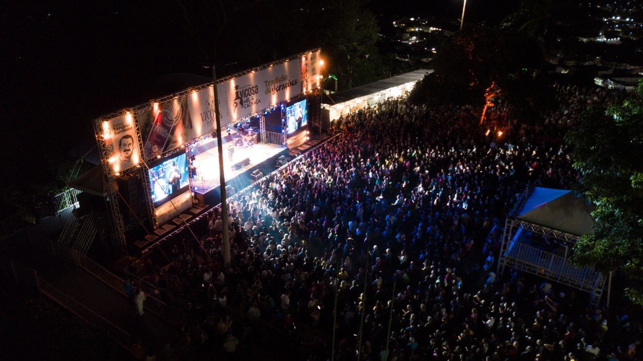 Festival Viçosa Mel e Cachaça deve movimentar R$ 25 milhões e atrair 25 mil pessoas no Ceará