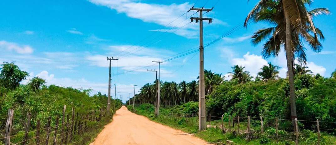 Secretaria da Infraestrutura moderniza rede elétrica no Litoral Norte do Ceará