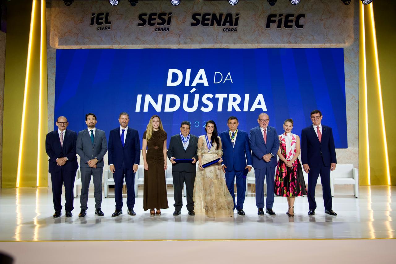 FIEC celebra Dia da Indústria com entrega de honrarias