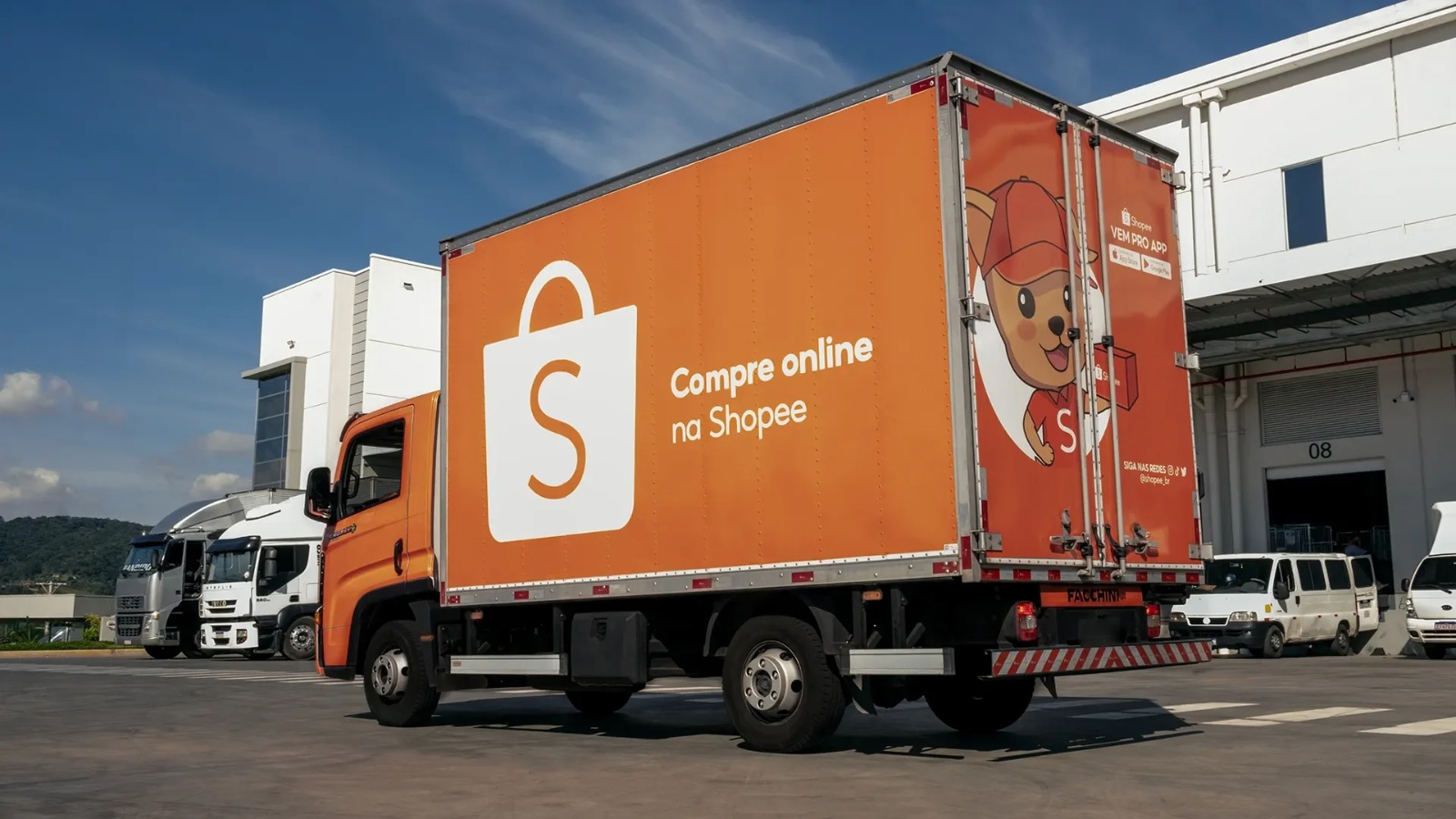 Shopee inaugura primeiro centro de distribuição no Ceará