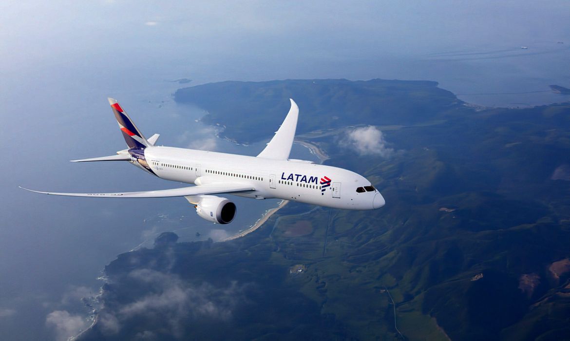 Latam retoma voos diretos entre Fortaleza e Miami