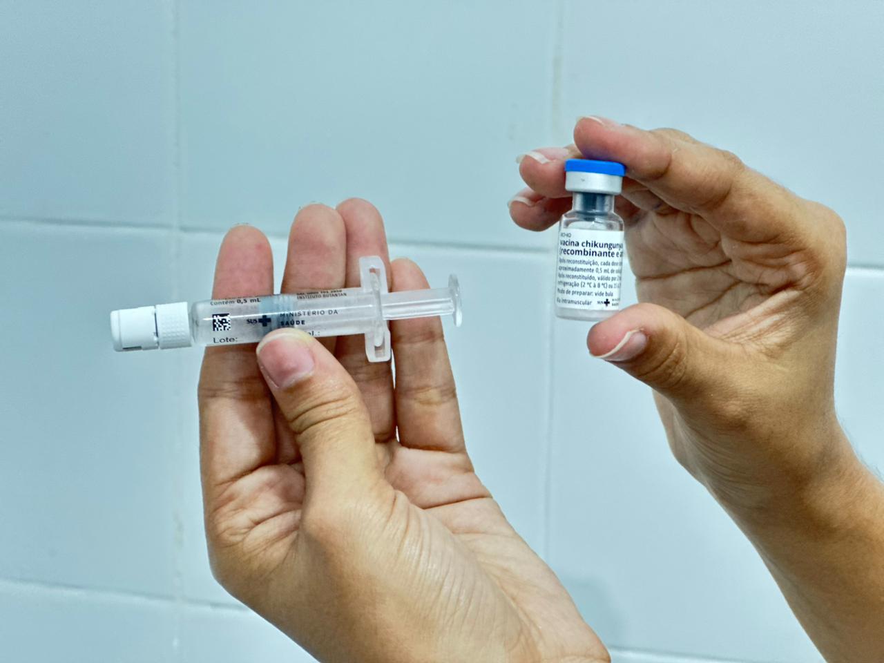 Butantan inicia produção nacional da vacina contra chikungunya