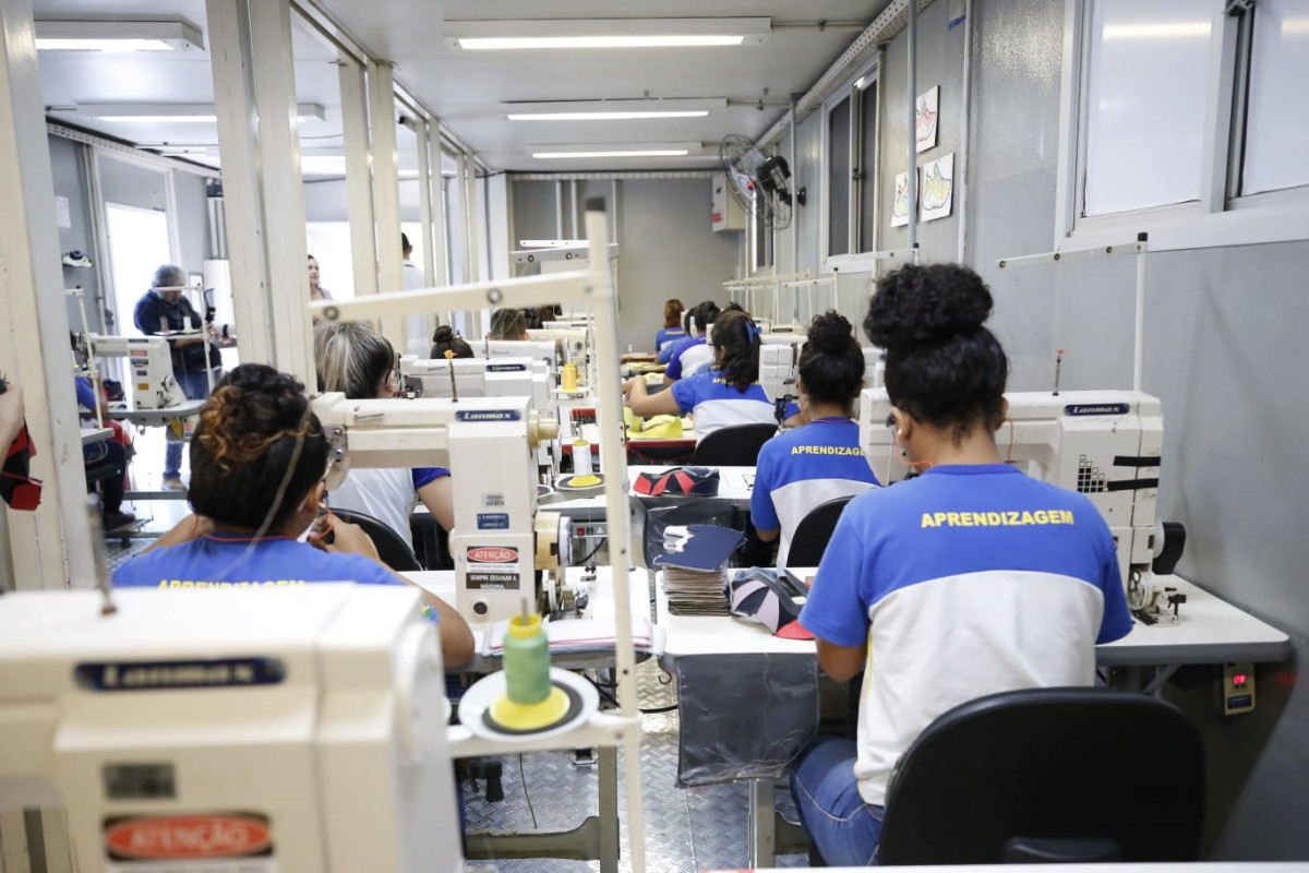 Indústria cearense registra segundo maior saldo de empregos do Nordeste