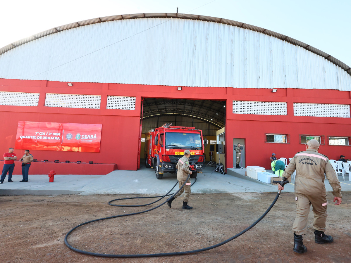 Governo do Ceará inaugura quartel dos Bombeiros em Ubajara