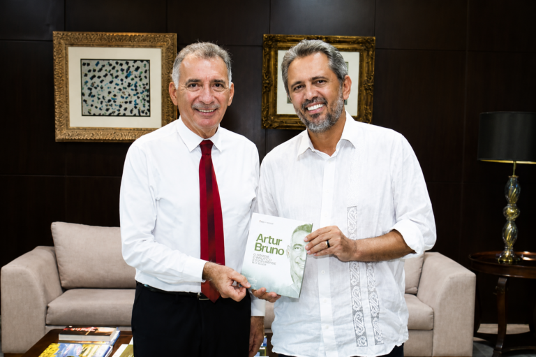 Artur Bruno coordenará plano de governo de Elmano
