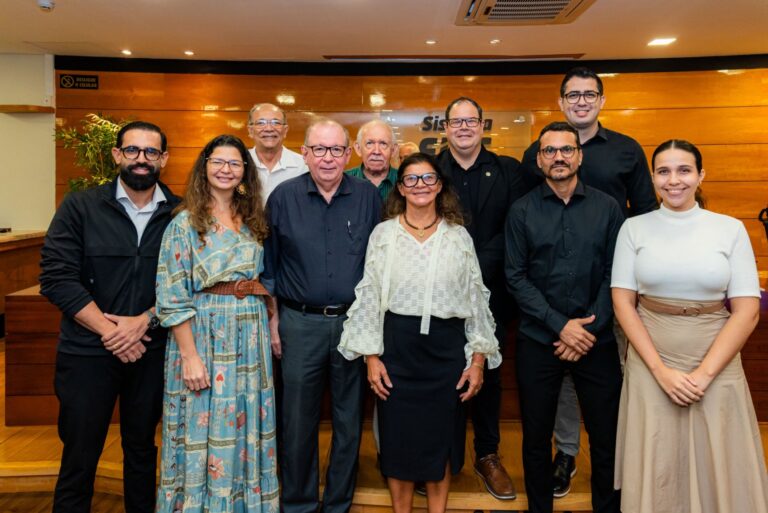 FIEC empossa nova diretoria do Sindroupas e anuncia Alex Martins na presidência da ABIP