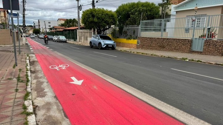 Prefeitura de Crato amplia rede de ciclofaixas com novo trecho