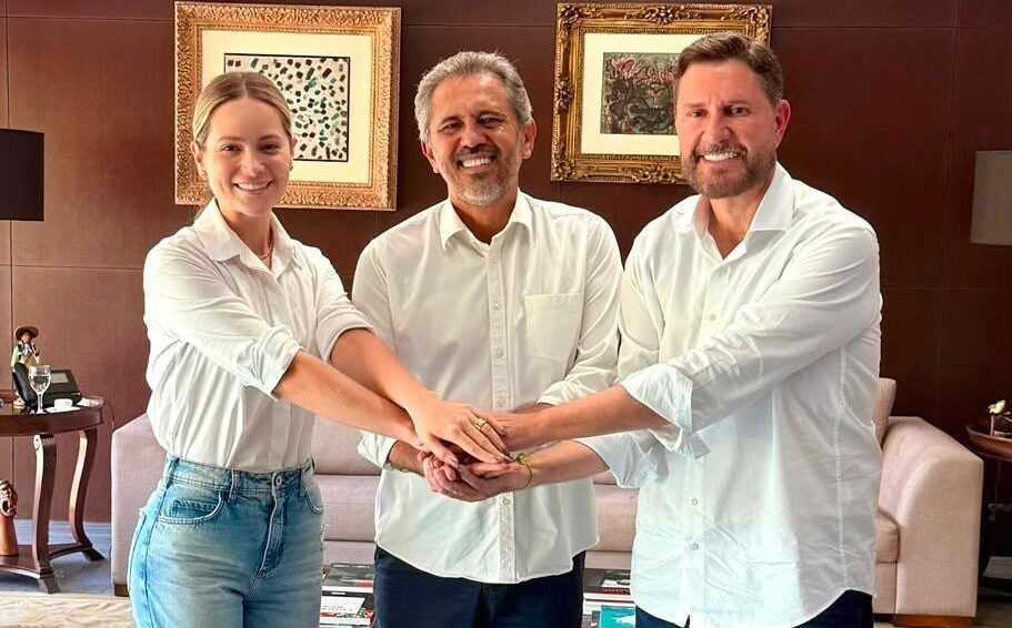 Romeu e Tainah Aldigueri anunciam inversão de candidaturas no Ceará