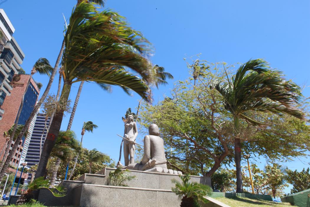 Fortaleza e 115 cidades do Ceará estão sob alerta de vendaval: “perigo potencial”