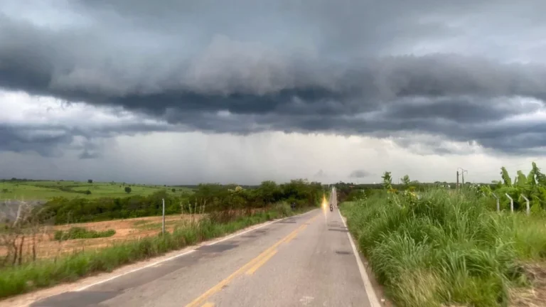 Cinco municípios do Ceará registram chuvas nesta sexta