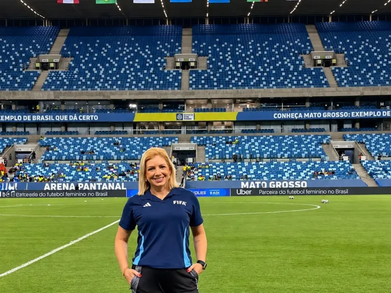 Primeira cearense na Fifa, Eveliny Almeida comandará arbitragem da FCF