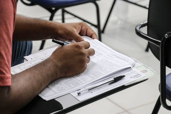 Ceará tem 4,5 mil vagas em 23 concursos abertos com salários de até R$ 37,7 mil